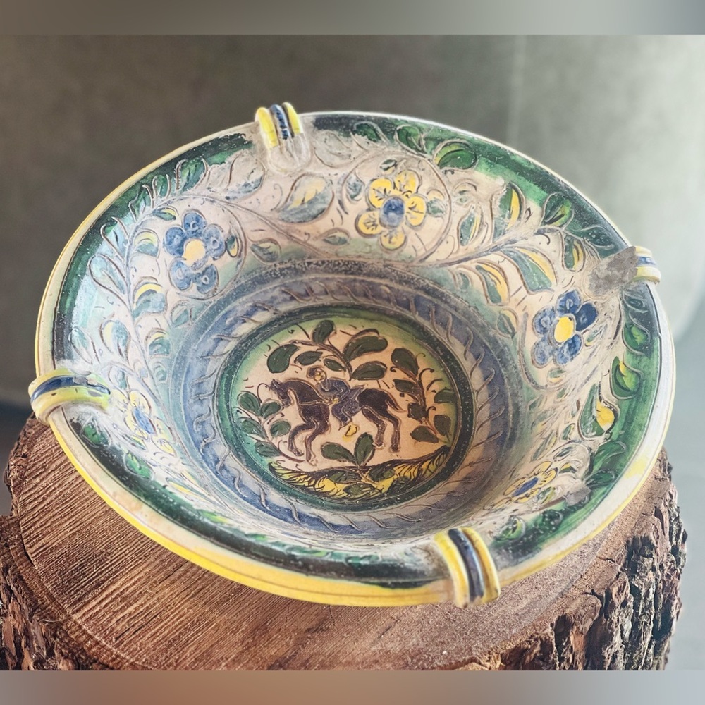 Antique Italian Majolica Large Decorative Bowl OLD